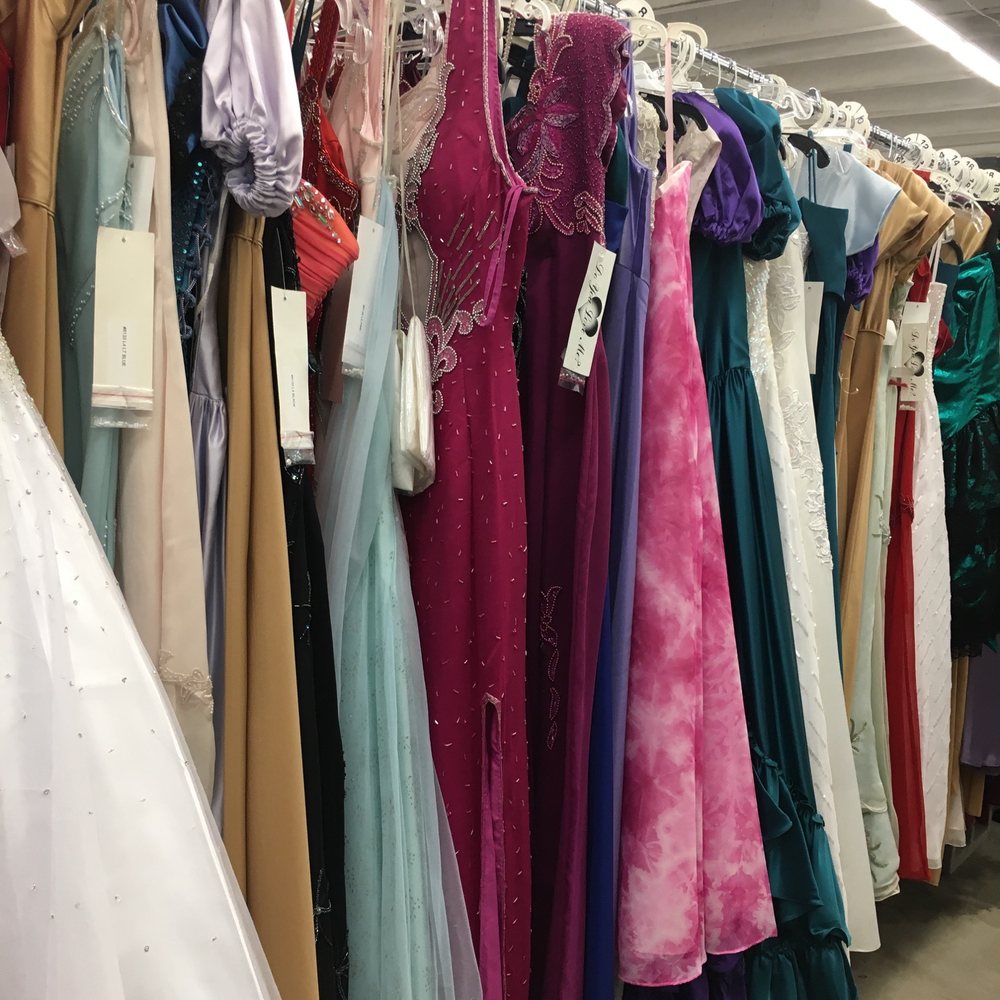 Avenue Thrift Store - Formal wear with tags - Thrift Stores Near Me - Nampa, Idaho