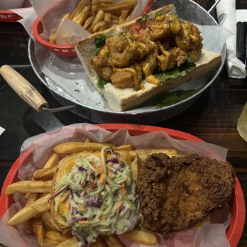 Cajun Soul Bistro & Bar - Chicken sandwich and po boy - Cajun/Creole Near Me - Cocoa, Florida