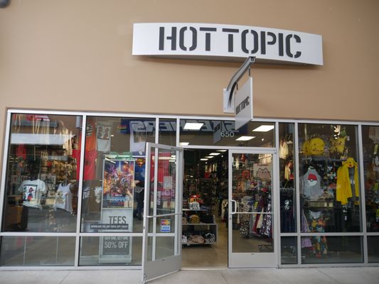 Hot Topic Number HOT TOPIC - Updated January 2025 - 12 Reviews - 10600 Quil Ceda Blvd ...