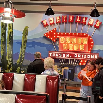 Portillo's Tucson - Ordering area - Hot Dogs Near Me - Tucson, Arizona