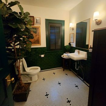 Marché Mon Pitou - Bathroom - Cafes Near Me - Vancouver, British Columbia Marché Mon Pitou - Bathroom - Cafes Near Me - Vancouver, British Columbia