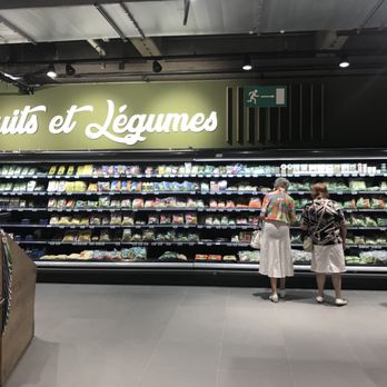 Hypermarché Carrefour - Grocery Near Me - Waterloo, WBR