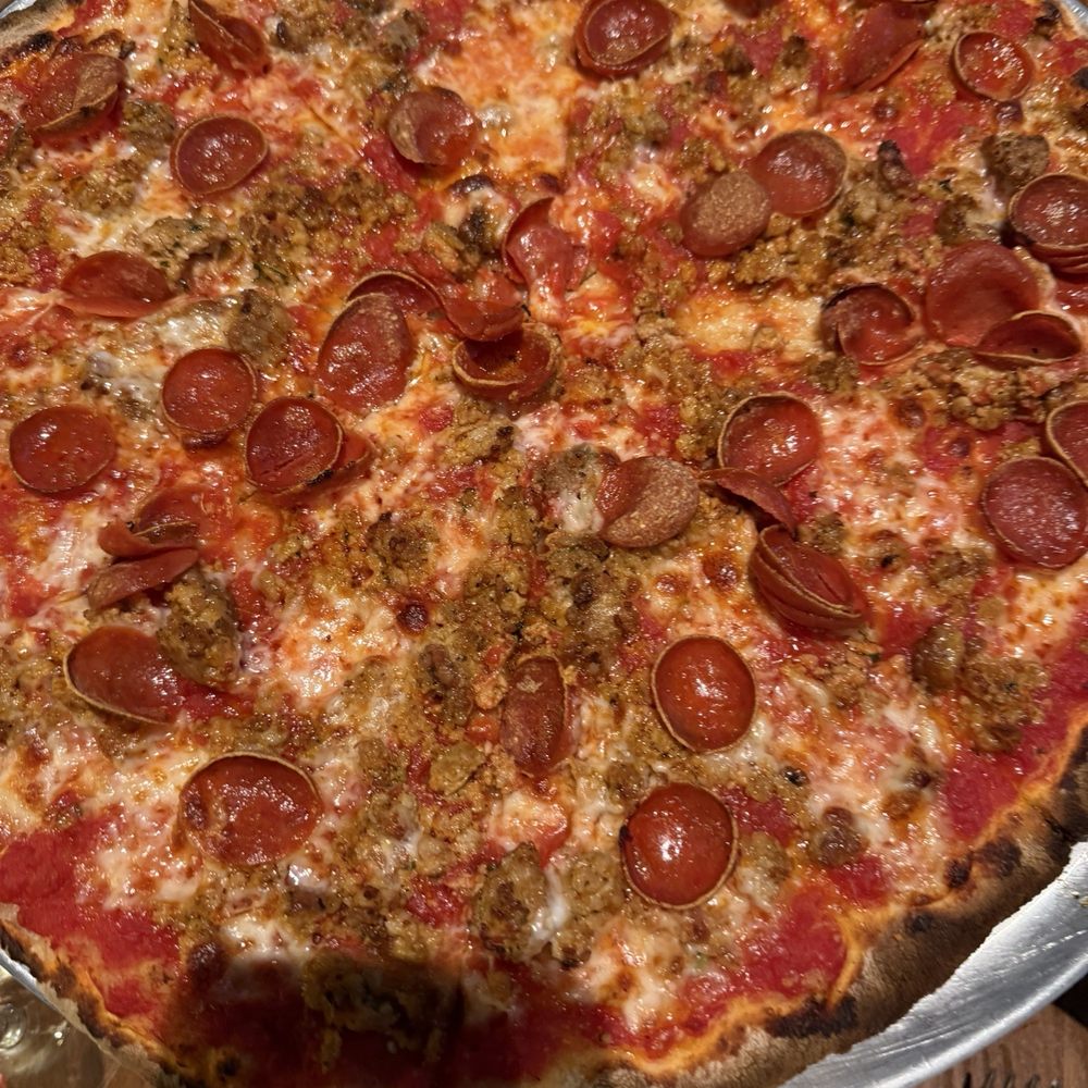 Patsy's Pizzeria - Pizza Near Me - Boca Raton, Florida