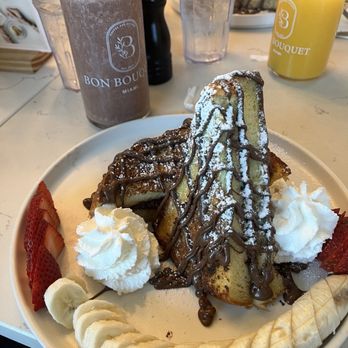 Bon Bouquet Cafe - Coffee & Tea Near Me - Miami Beach, Florida