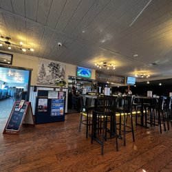 Jarboe's Grill - Inside POV