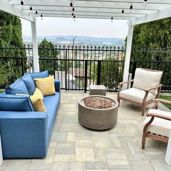Aldan Construction & Remodeling - a patio with a fire pit - General Contractors Near Me - Beverly Hills, California