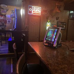 Pair of Dice Lounge