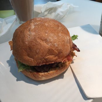 Burger Lounge - Burgers Near Me - Walnut Creek, California Burger Lounge - Burgers Near Me - Walnut Creek, California