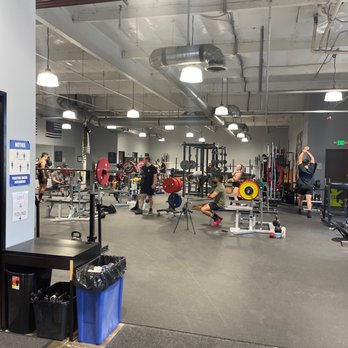 Convoy Strength - Gyms Near Me - San Diego, California