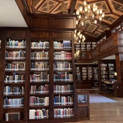 Lanier Theological Library