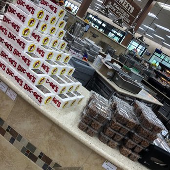 Buc-ee's - Gas Stations Near Me - Robertsdale, Alabama