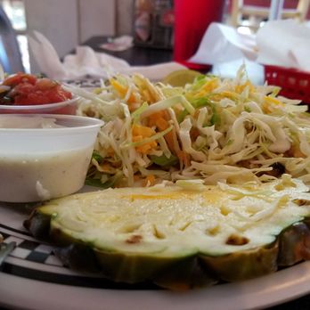 Cool Cat Cafe - Burgers Near Me - Kihei, Hawaii