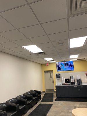 BARNETT CHRYSLER PLYMOUTH JEEP KIA - Updated January 2025 - 19 Photos