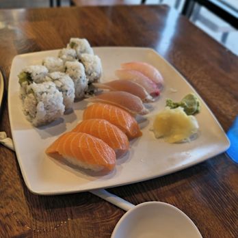 88 Sushi and Ramen - Sushi plate A - Ramen Near Me - Las Vegas, Nevada 88 Sushi and Ramen - Sushi plate A - Ramen Near Me - Las Vegas, Nevada