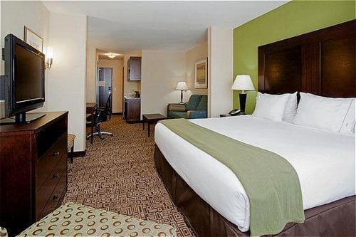 Holiday Inn Express & Suites Richfield by IHG by null