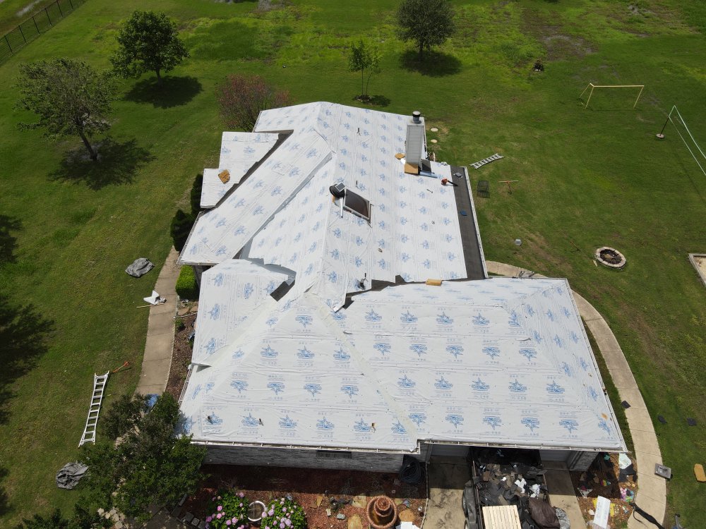 Slide of Aveco Roofing