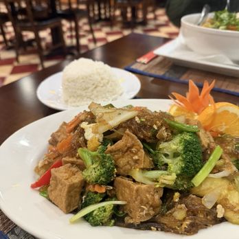 Bounxou Thai - Glassdoor Noodle with Tofu and veggies along with side of Jasmine rice !!! - Thai Near Me - Jacksonville, Florida Bounxou Thai - Glassdoor Noodle with Tofu and veggies along with side of Jasmine rice !!! - Thai Near Me - Jacksonville, Florida