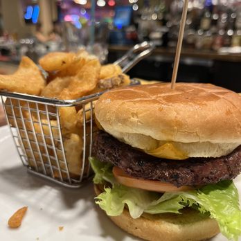 Turquoise Trail Bar and Grill - Build a Burger, with tasty fries - American Near Me - Santa Fe, New Mexico