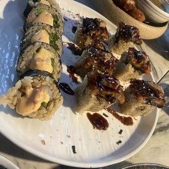 Okonori - Scallop roll (left) 10/10. I forget the other roll. Very good too - Sushi Bars Near Me - Carmel, Indiana Okonori - Scallop roll (left) 10/10. I forget the other roll. Very good too - Sushi Bars Near Me - Carmel, Indiana