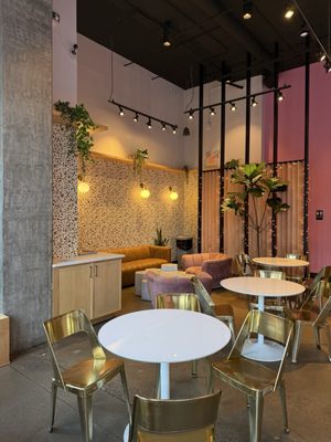 Five Daughters Bakery | The Gulch by null
