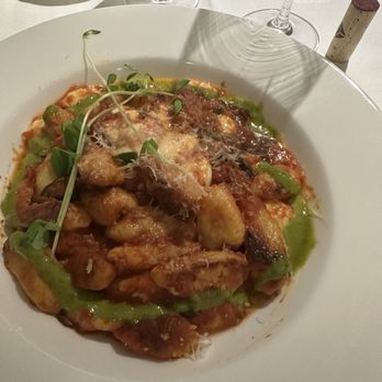 Bourbon & Fig - Gnocchi - Lounges Near Me - Lake Ridge, Virginia
