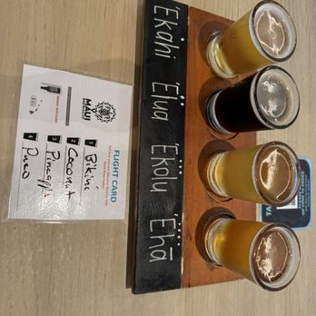 Maui Brewing Co. - Kailua - Beer Flight - Breweries Near Me - Kailua, Hawaii Maui Brewing Co. - Kailua - Beer Flight - Breweries Near Me - Kailua, Hawaii