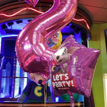 Chuck E. Cheese - Pizza Near Me - Long Island City, New York