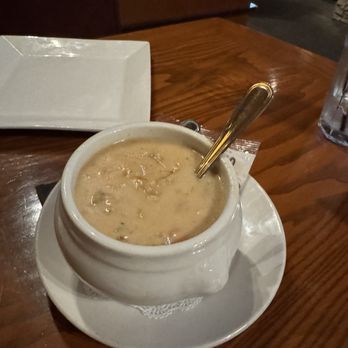 Cedar Creek Inn - clam chowder - New American Near Me - Brea, California