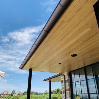 Alloro Vineyard - Wineries Near Me - Sherwood, Oregon Alloro Vineyard - Wineries Near Me - Sherwood, Oregon