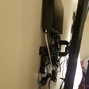 Amazing Spaces by Jeff - Cable box and wired behind tv. - Home Theatre Installation Near Me Amazing Spaces by Jeff - Cable box and wired behind tv. - Home Theatre Installation Near Me
