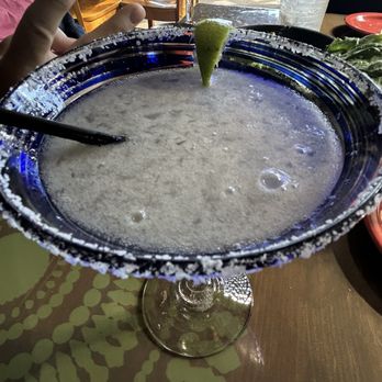 Lupe Tortilla Mexican Restaurant - 16 Oz Skinny Margarita - Tex-Mex Near Me - Austin, Texas Lupe Tortilla Mexican Restaurant - 16 Oz Skinny Margarita - Tex-Mex Near Me - Austin, Texas