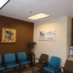 Burt and Will Plastic Surgery and Dermatology - Waiting area