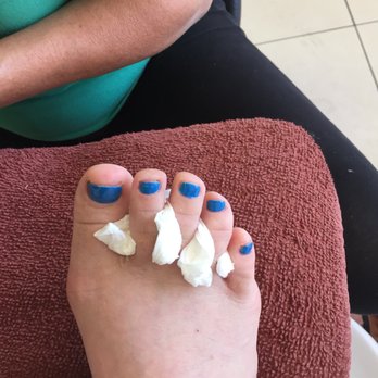 Honey Nail Spa - Nail Salons Near Me - Pasadena, California