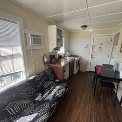 Double Barr Cottages - Living area