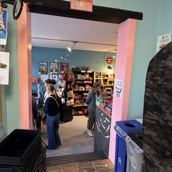 Frederick Store - Inside - Convenience Stores Near Me - Baltimore, Maryland Frederick Store - Inside - Convenience Stores Near Me - Baltimore, Maryland