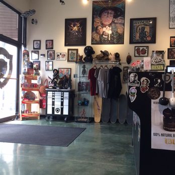 Niteowl Tattoo - Interior - Tattoo Near Me - Northampton, Massachusetts