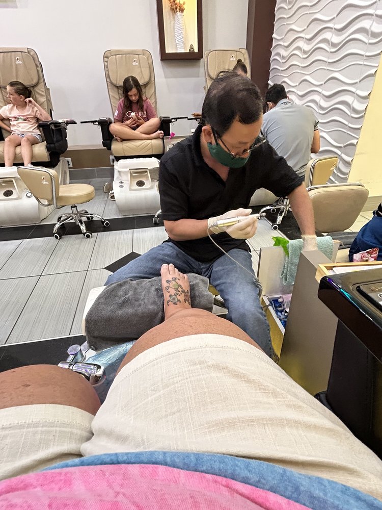 A&R NAIL SPA Updated May 2024 79 Photos & 46 Reviews 2001 Marlin