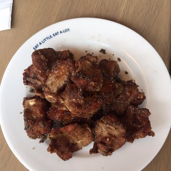 Earls Kitchen + Bar - Crispy short ribs - Cocktail Bars Near Me - Plano, Texas