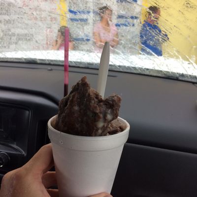 Robears Snowballs & Soft Serve by null