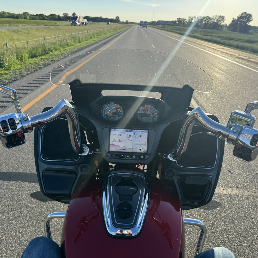 Mies Outland Watkins - Rides amazing - Motorcycle Gear Near Me - Watkins, Minnesota