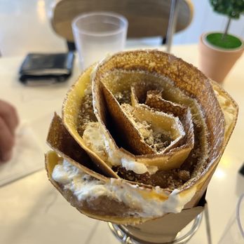 Cafe Mong - Apple pie crepe - Breakfast & Brunch Near Me - Las Vegas, Nevada