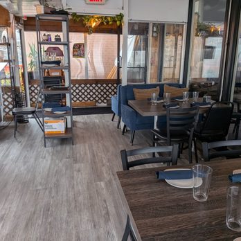 Blue Eyes Restaurant - Entrance - Pizza Near Me - Hoboken, New Jersey