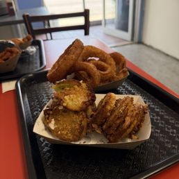 Onion Rings and Fried Green Tomatoes!! Onion Rings and Fried Green Tomatoes!!