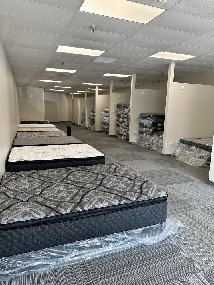 MATTRESS BY APPOINTMENT SMOKEY POINT 【3131 Smokey Point Dr, Arlington
