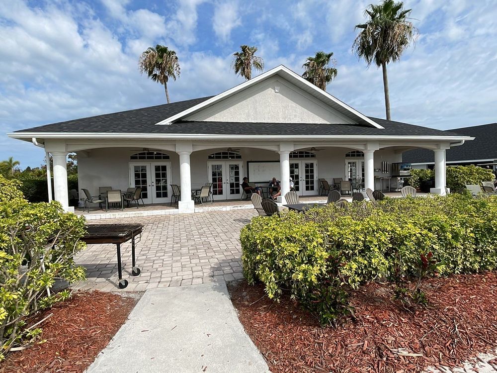 CAPE CORAL SEAMLESS GUTTERS Updated April 2024 19 Photos 385