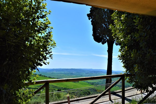 La Guardiola Wine & Food by null