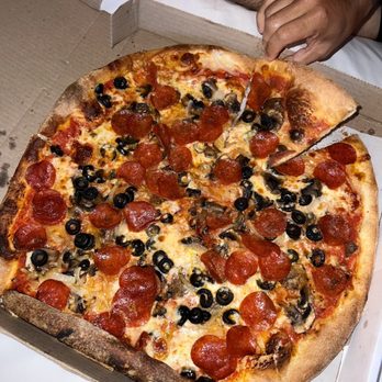 Bear Mountain Pizza & Cafe - Large Pizza - Italian Near Me - Highland Falls, New York Bear Mountain Pizza & Cafe - Large Pizza - Italian Near Me - Highland Falls, New York