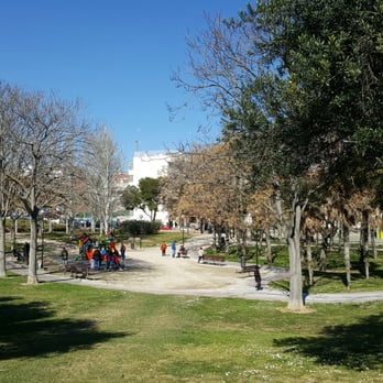 Parque de la Granja - Parks Near Me - Zaragoza, Z