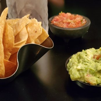 A-Mari-Mix Restaurant - Delicious guacamole - Mexican Near Me - Miami, Florida