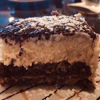 IL Faro Restaurant & Bar - Tiramisu - Italian Near Me - Menands, New York IL Faro Restaurant & Bar - Tiramisu - Italian Near Me - Menands, New York